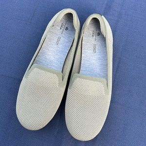 Cloudsteppers by Clarks, "Carly Dream" flats